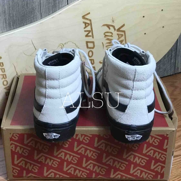 NWT VANS SK8-HI Slim Studs Marshmallow Suede W - Picture 3 of 8